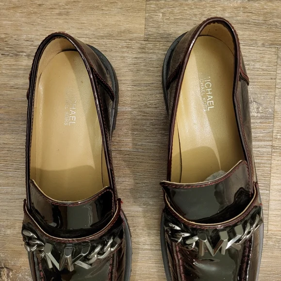 Micheal Kors Blaine Loafer Size 8 Burgundy/Gunmetal Chain Logo - Picture 8 of 16